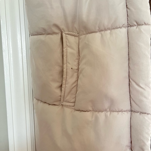 Miss Selfridge light pink long hooded puffer vest - Picture 4 of 6